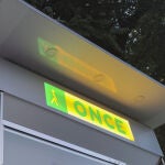 Imagen de archivo de un kiosko de la ONCE, donde se puede comprar el cupón diario
