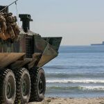 Imagen de un vehículo anfibio ACV de los marines