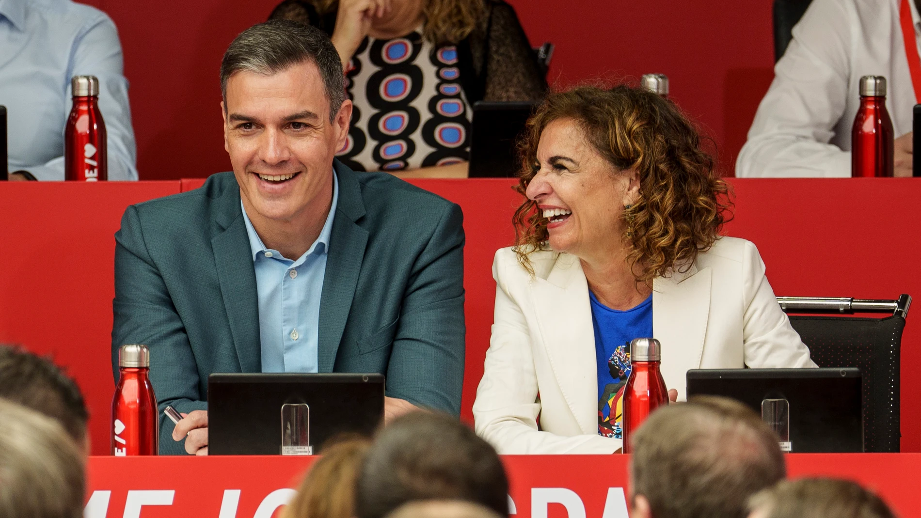 Pedro Sánchez y María Jesús Montero en la Ejecutiva del PSOE en Ferraz