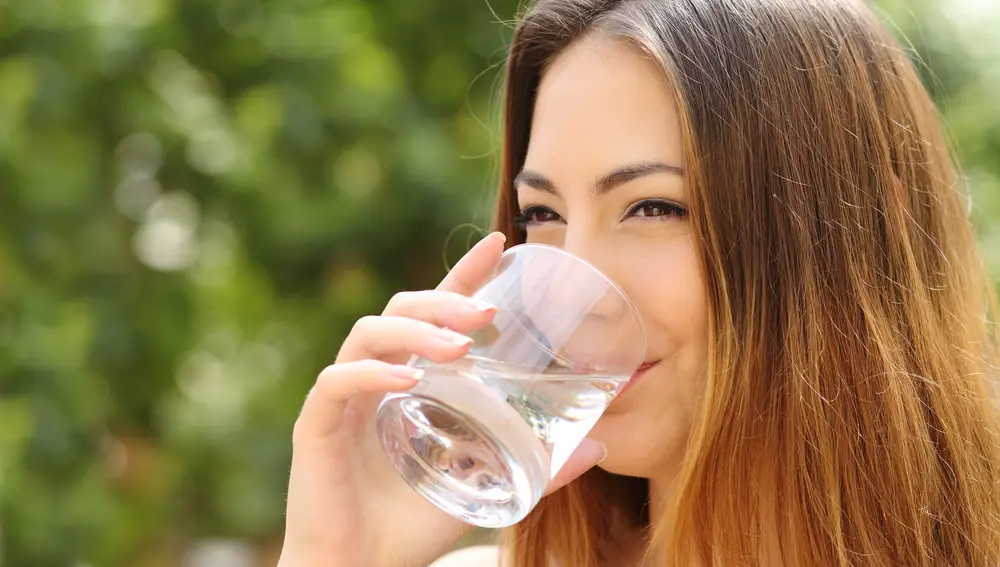 El agua es vida, y es importante para que el ser humano pueda sobrevivir, así como la subsistencia del planeta Tierra