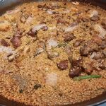 Paella de costilla ibérica con verduras
