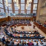 MADRID.-La XIII Legislatura comienza este martes con la constitución de la Mesa de la Asamblea con Ossorio como presidente