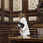 La alcaldesa en funciones de Barcelona, Ada Colau, presidió este miércoles el último pleno de su mandato, conocido popularmente como 'el pleno de la lágrima'.