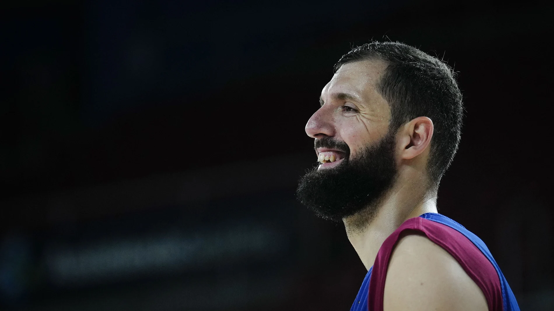 El Barça va a echar a Mirotic