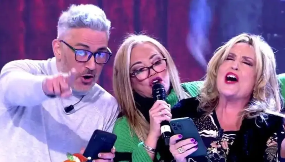 Kiko Hernández, Belén Esteban y Lydia Lozano en "Sálvame"