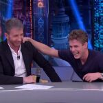 Patrick Criado muestra complicidad con Pablo Motos en el plató de 'El Hormiguero'
