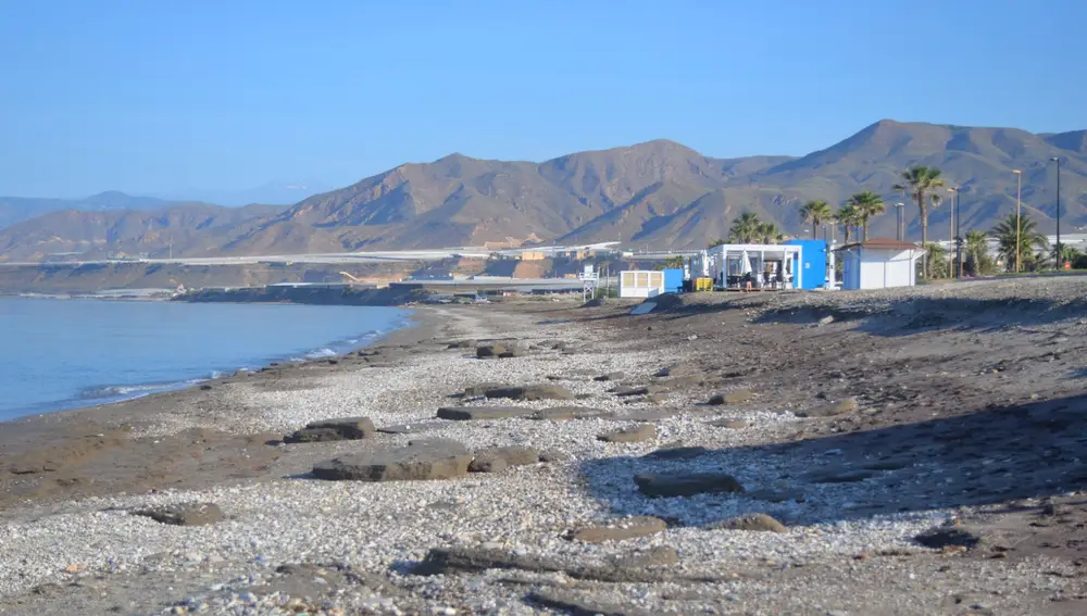 El litoral de Balerma ha vivido tiempos mejores