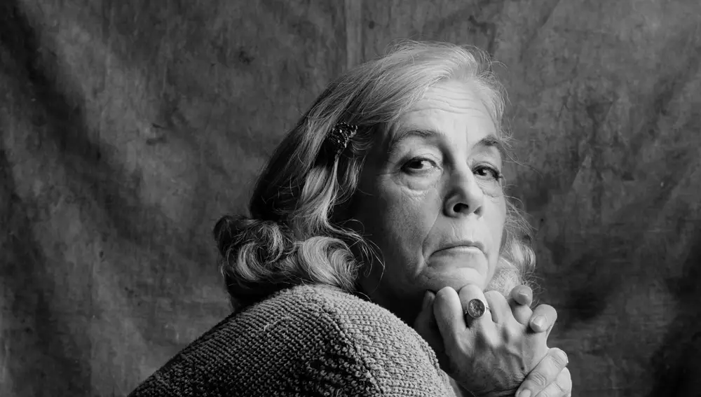 CARMEN MARTIN GAITE