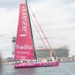 El Skipper Tanguy y el IMOCA Lazare en Barcelona. Primera regata en Barcelona en favor de las personas sin hogar