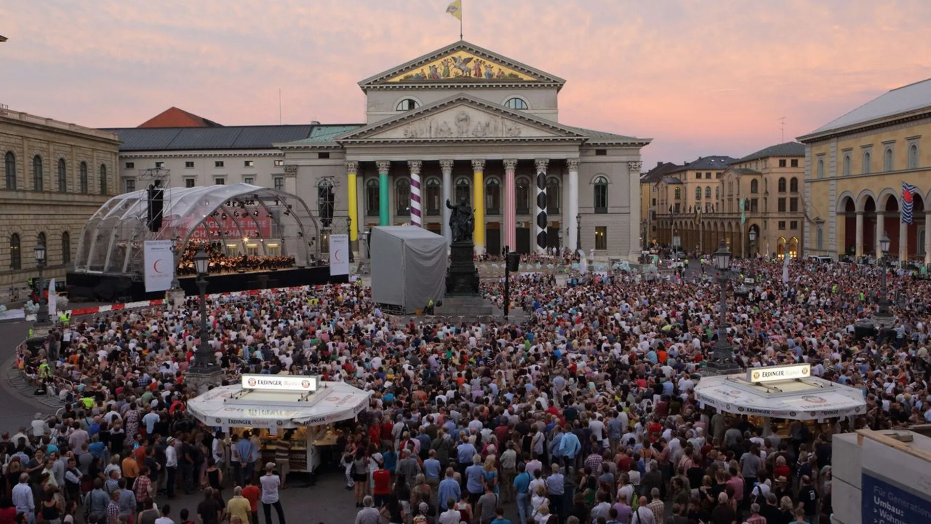 La Ópera Estatal de Baviera, cuyo nombre en alemán es Bayerische Staatsoper, es la principal compañía operística de Múnich