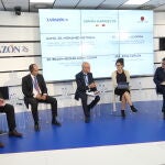 De izquierda a derecha, Brahim Benjelloun-Touimi, Mohamed Methqal, Mohammed Zainabi, Rosa Cañada y Alberto Almansa