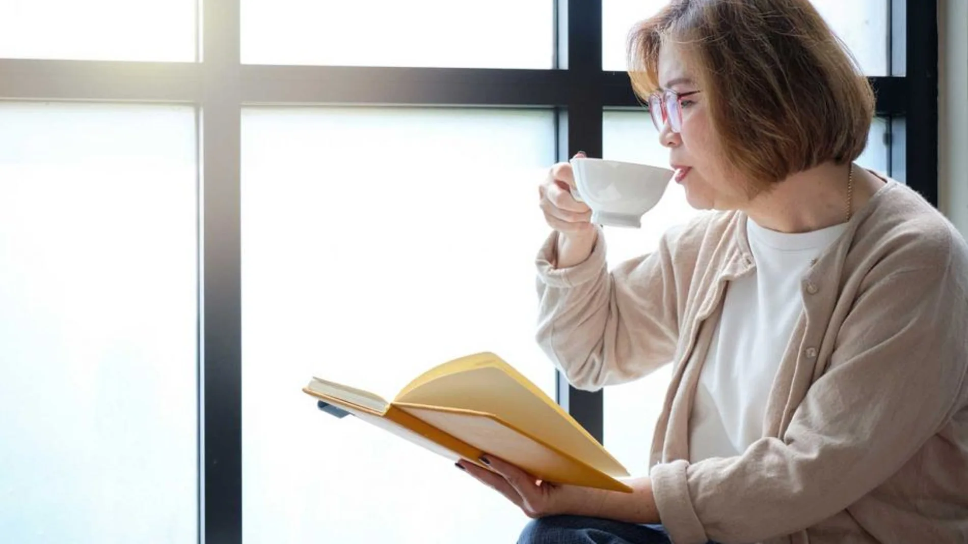 Los 5 libros sagrados del autoconocimiento (y 5 novedades de 2023 que hemos seleccionado para ti)