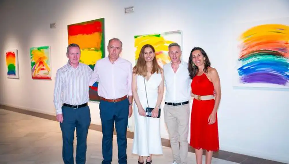 Frank Smyth, embajador de Irlanda, Carmelo Naranjo, esposo de la embajadora de Alemania, Nasrin Zhiyan, Marcelo De Stefano y María Eugenia Carballedo