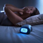 En las noches de verano, suele ser complicado dormir por el calor