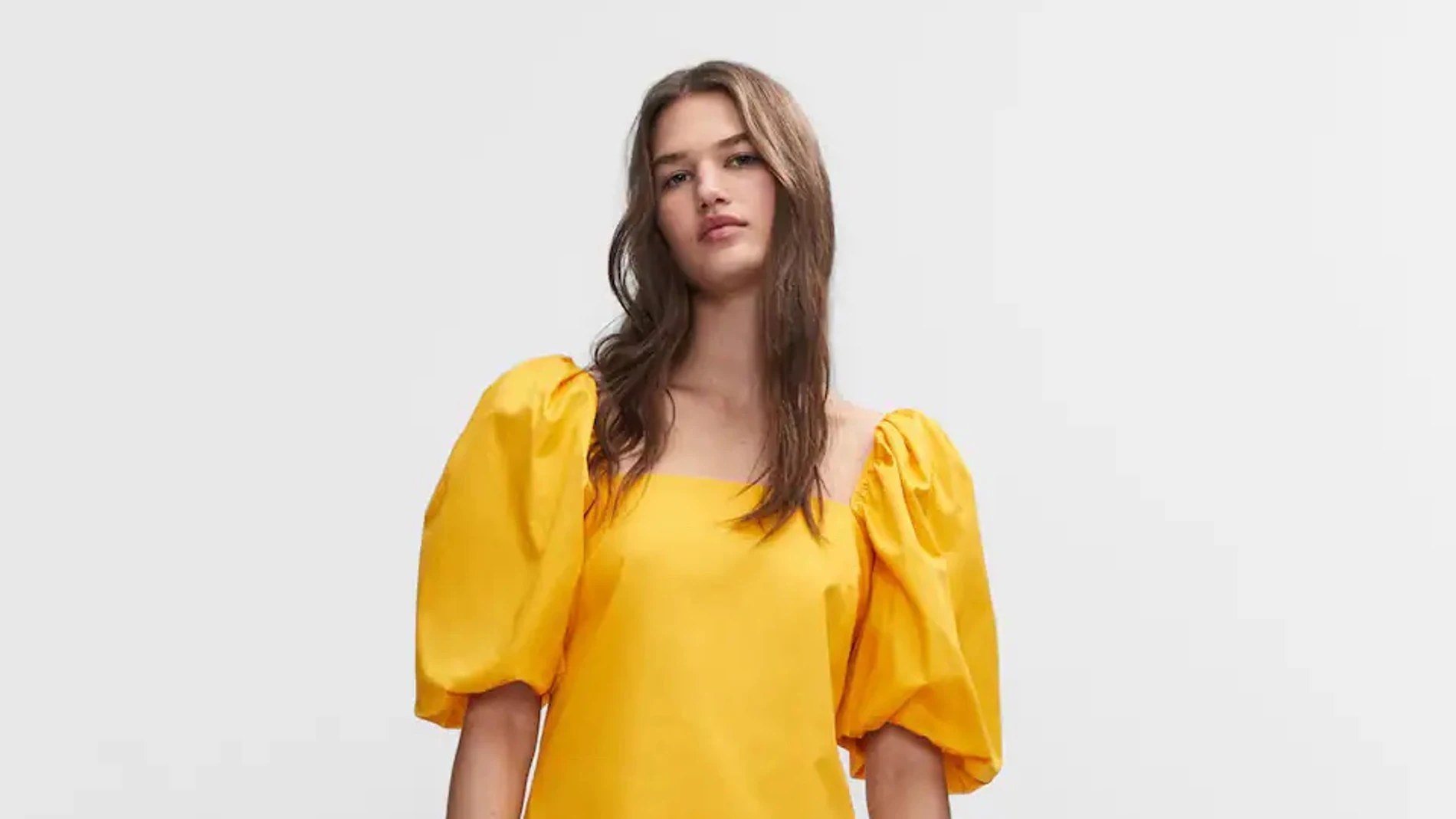 10 vestidos de rebajas de Sfera, Mango y El Corte Inglés que te salvarán de cualquier ocasión
