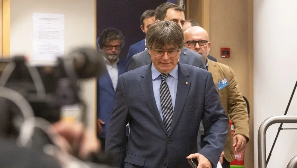 El expresidente catalán Carles Puigdemont durante una rueda de prensa