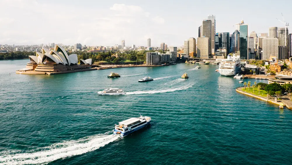 Sydney, en cuarto lugar, entra de nuevo al top 10 desde que bajase varias posiciones en 2020