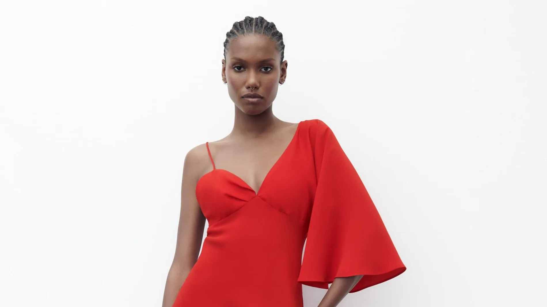 Los vestidos de invitada perfectos para este verano están en tiendas low cost