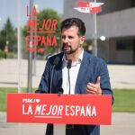Tudanca advierte de la "peligrosa deriva" de un Gobierno de Feijóo y Abascal y pide votar a Sánchez "para que nos proteja""