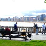 Un grupo de jubilados en Gijón