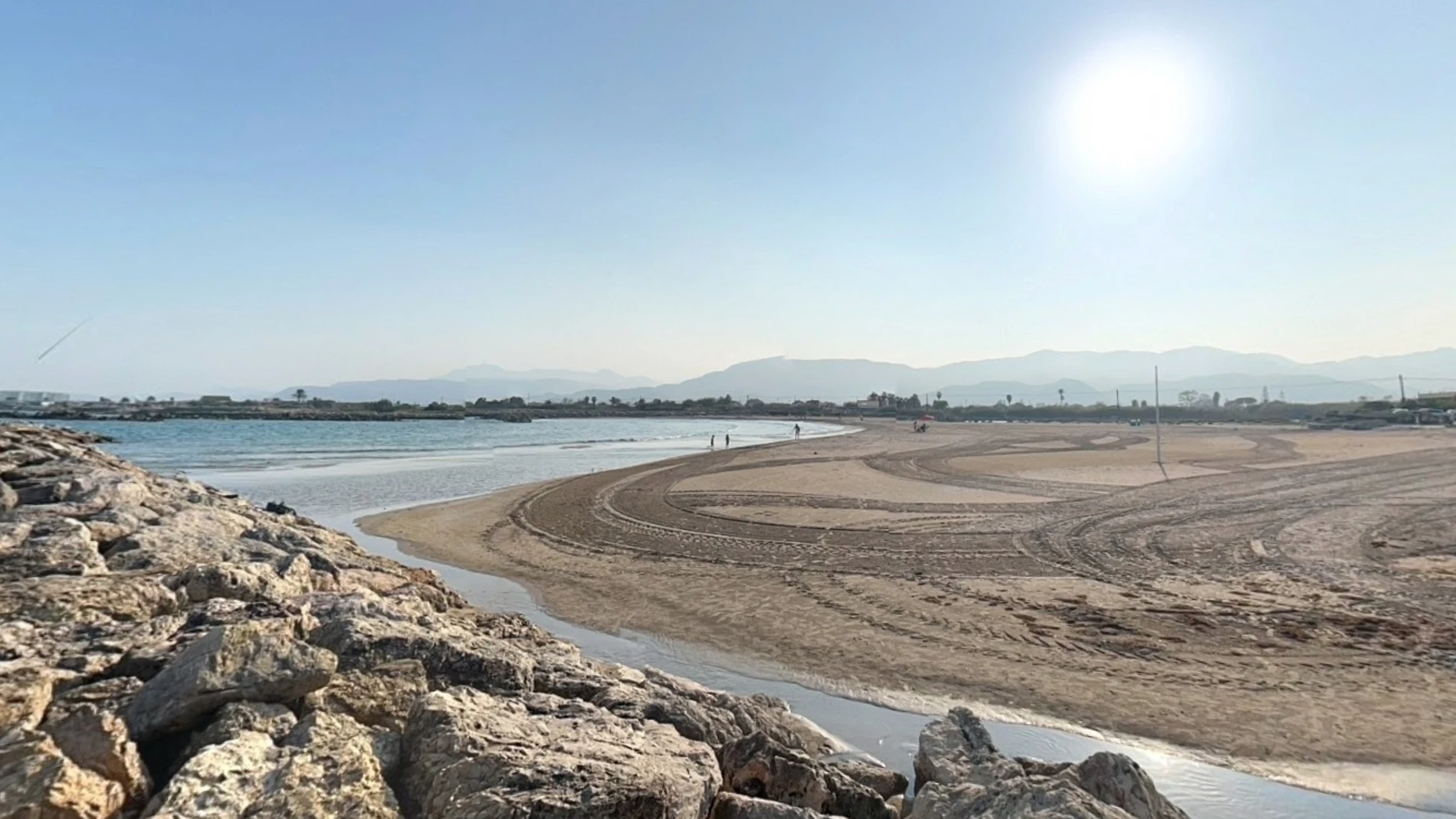 Muere ahogado un hombre en la playa l'Estany de Cullera (Valencia)