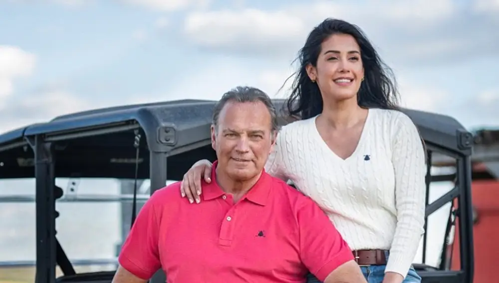 Bertín Osborne y Gabriela Guillén en una campaña de El Capote
