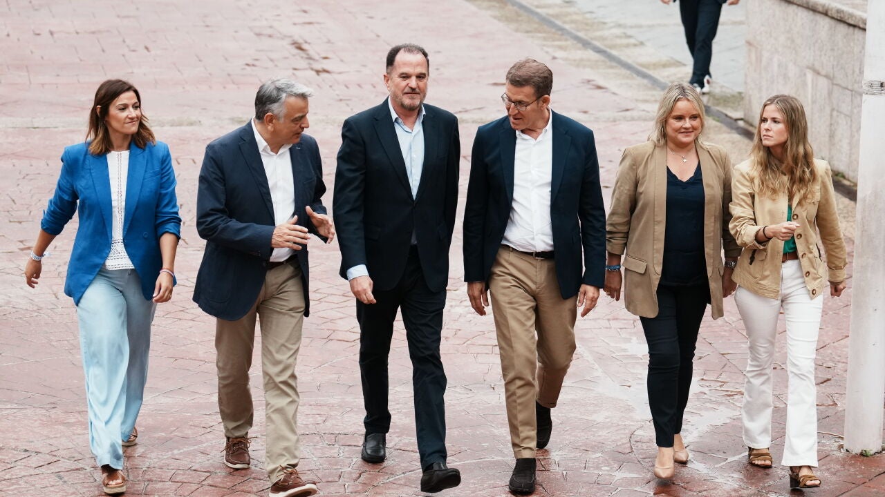 El PP pide a Sánchez que firme un pacto para que gobierne la lista más ...