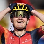 Carlos Rodríguez, tras vencer len a decimocuarta etapa del Tour