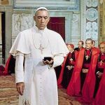 En "Las sandalias del pescador", Anthony Quinn da vida a un sacerdote católico ruso