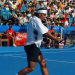 Rafa Nadal, jugando el torneo de El Espinar en 2003