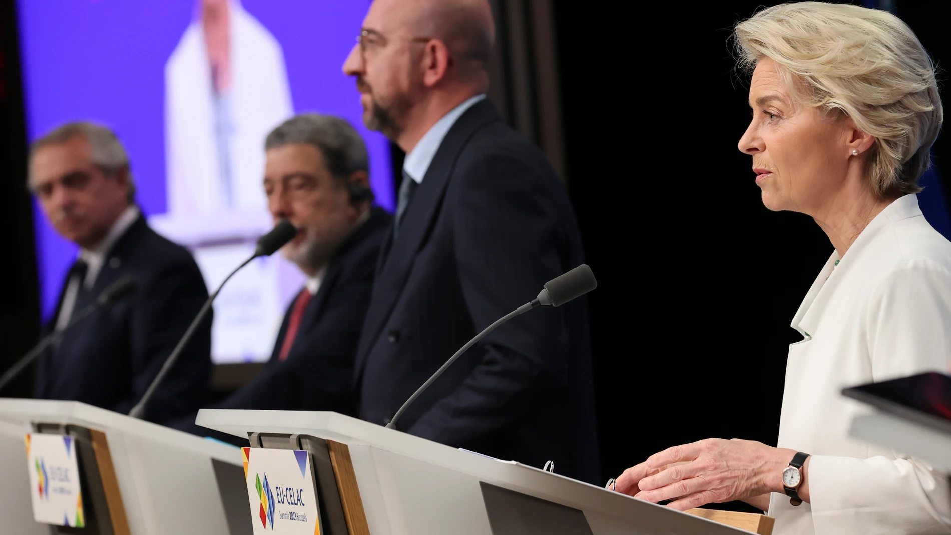 European Commission President Ursula von der Leyen, right, talks to journalists during a joint news conference with Argentina's President Alberto Fernandez, Saint Vincent and Grenadines Prime Minister Ralph Gonsalves and European Council President Charles Michel, from left, at the end of the third EU-CELAC summit that brings together leaders of the EU and the Community of Latin American and Caribbean States, in Brussels, Belgium, Tuesday, July 18, 2023. (AP Photo/Francois Walschaerts)