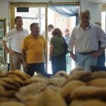 Esteban González Pons durante un acto de campaña en Camporrobles