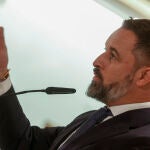 Abascal protagoniza desayuno informativo 