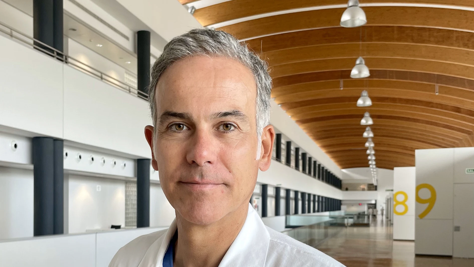 El doctor Pedro Vega, del Hospital Universitario Central de Asturias