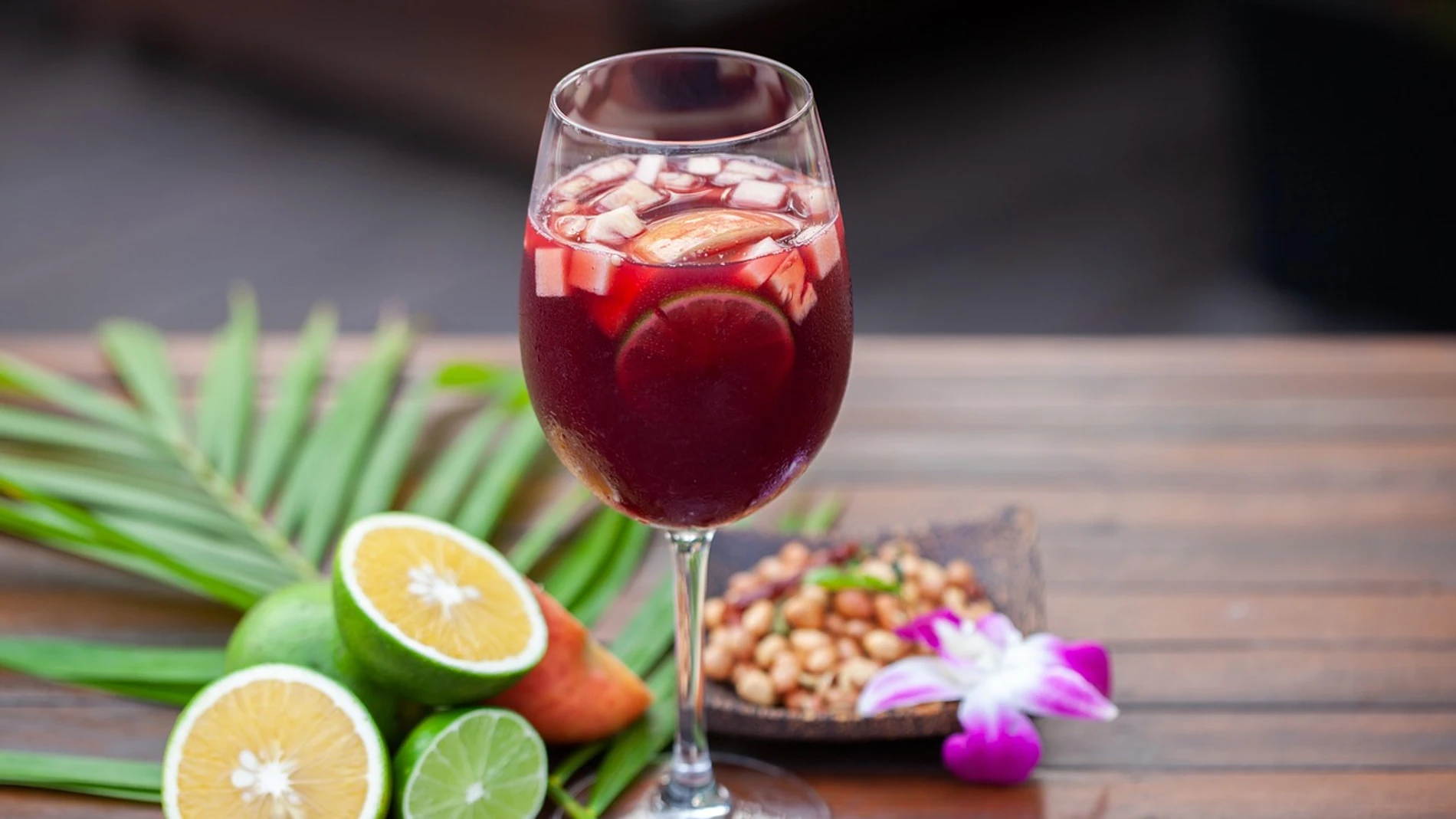 ¿Conoces la diferencia entre el tinto de verano y la sangría?