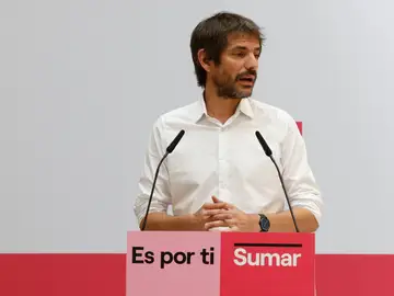 El portavoz de Sumar, Ernest Urtasun, ofrece una rueda de prensa el día después del 23J MADRID, 24/07/2023.- El portavoz de Sumar, Ernest Urtasun, da una rueda de prensa en la sede del partido en Madrid, este lunes, en el día después de la celebración de las elecciones generales. EFE/ J.J. Guillén