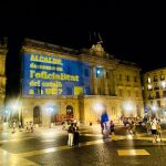 Performance separatista en plaza de Sant Jaume de Barcelona