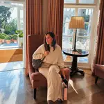 Tamara Falcó con look comfy en su luna de miel.