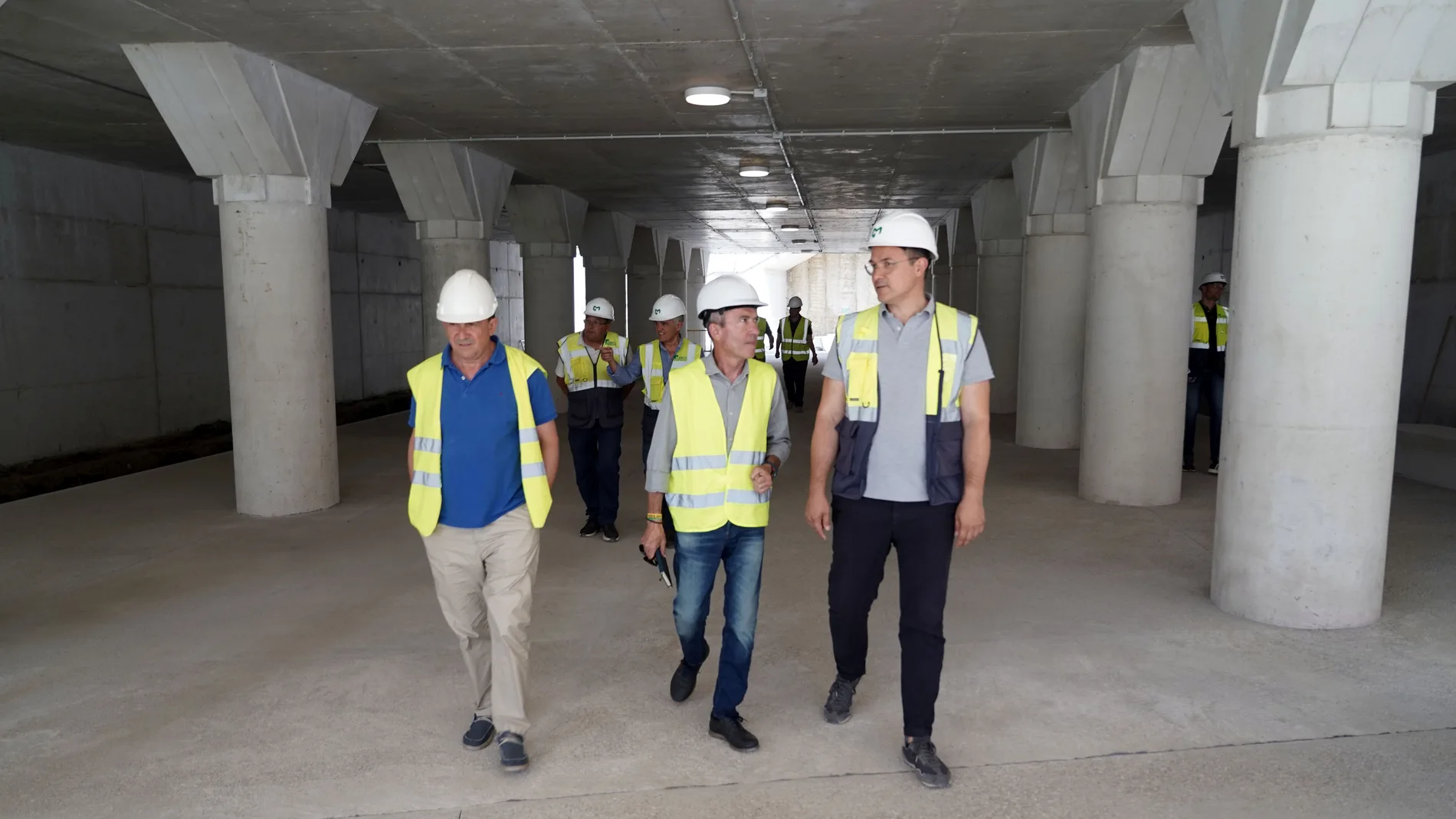 El concejal de Urbanismo y Vivienda del Ayuntamiento de Valladolid, José Ignacio Zarandona, presentó hoy el paso peatonal de la calle Panaderos, que entrará en funcionamiento a partir del próximo 11 de agosto.