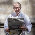 Iñaki Gil presenta su novela Arde París. David Jar