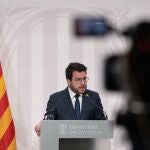 El president de la Generalitat, Pere Aragonès, interviene durante una rueda de prensa