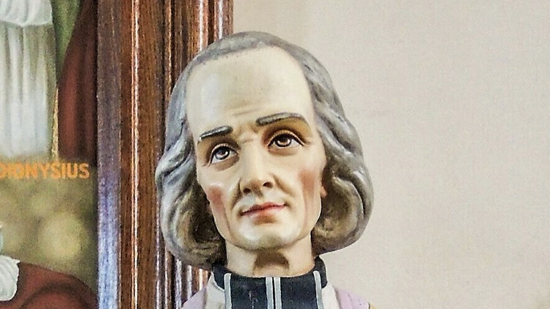 Escultura de San Juan María Vianney