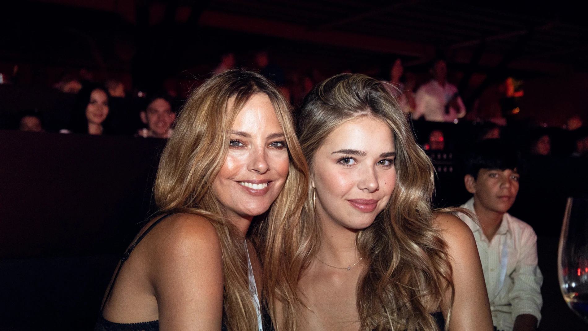 Estefanía Luyk y su hija Aroa en Starlite