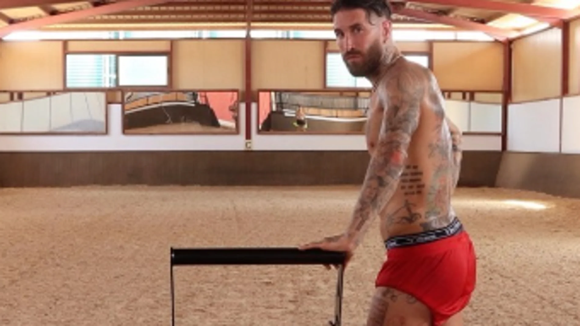 Sergio Ramos entrenando en su finca "La Alegría"