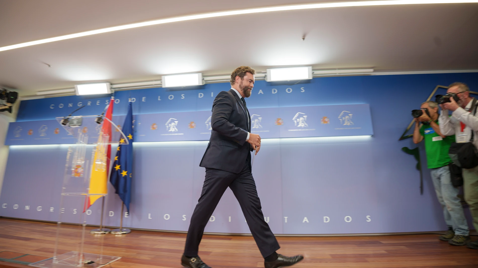 Espinosa de los Monteros deja su escao en el Congreso de los Diputados
