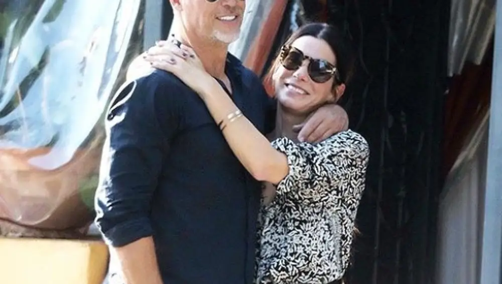 La actriz ganadora del Oscar, Sandra Bullock, junto a su pareja, el fotógrafo Bryan Randall