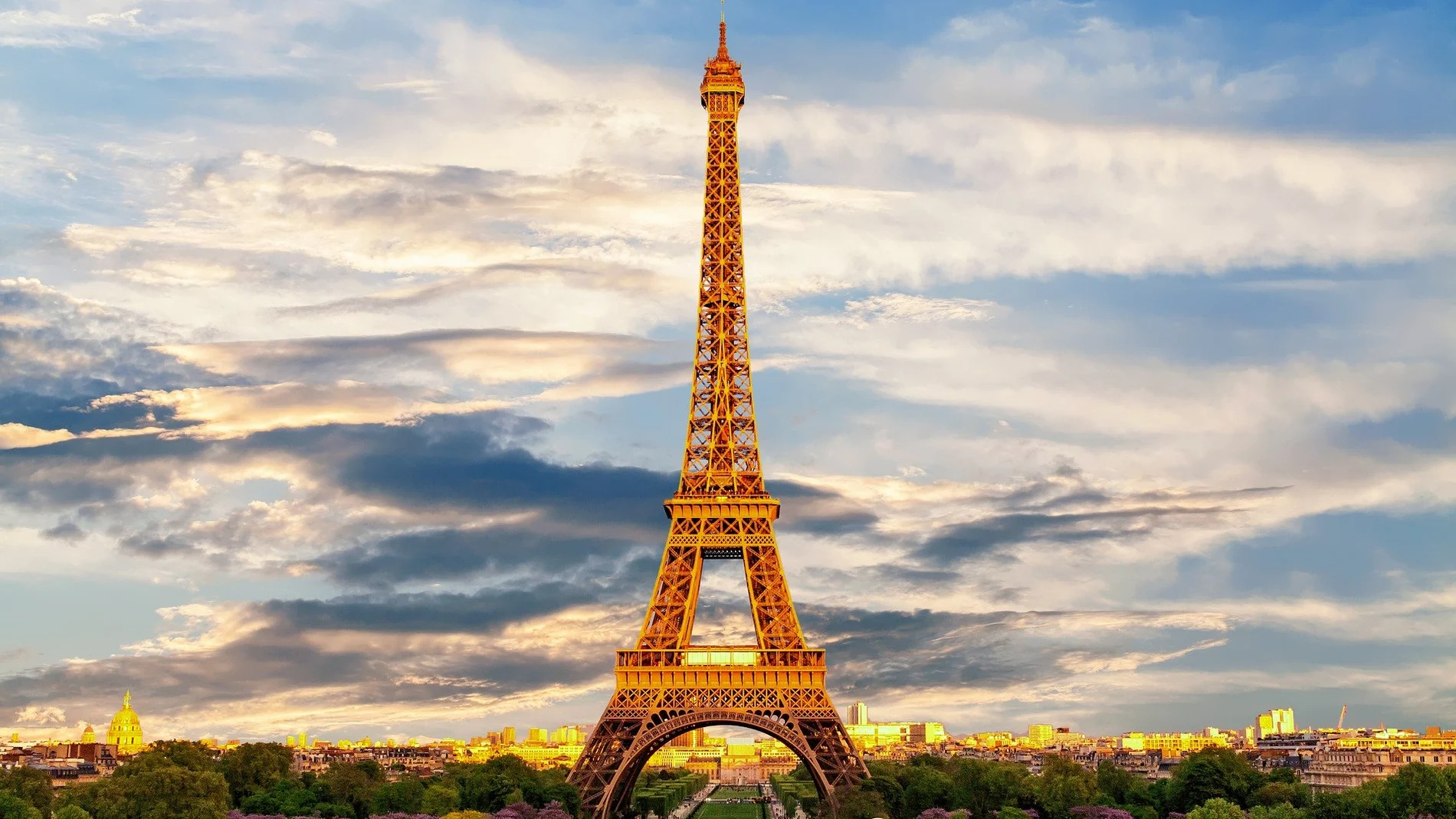 El atentado de París tuvo lugar cerca de la Torre Eiffel