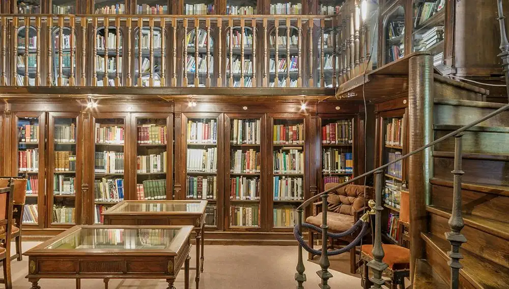 Biblioteca del castillo