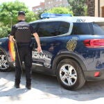 La Policía Nacional detiene a una mujer prófuga de la justicia tras ser condenada a cumplir 16 años de prisión por asesinato