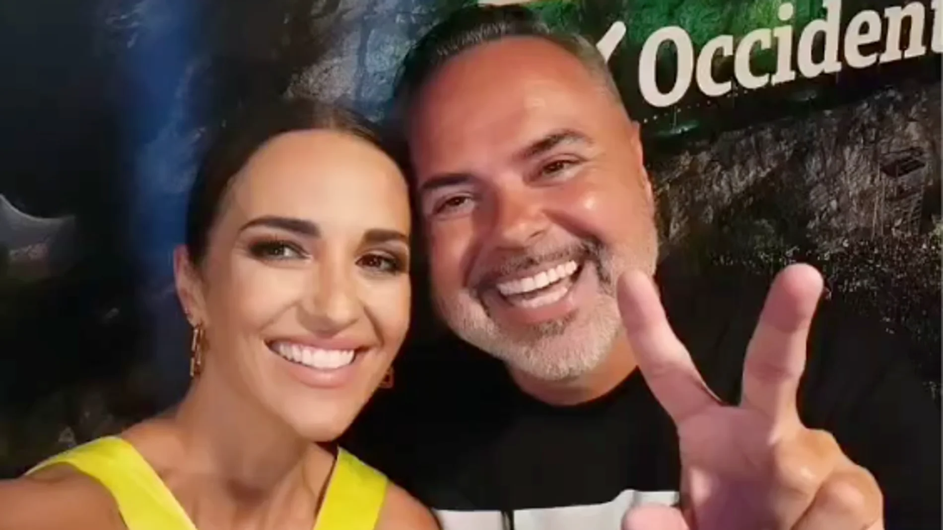 Paula Echevarría disfruta del concierto de Juan Magán en Starlite con el conjunto más galáctico de Silvia Tcherassi